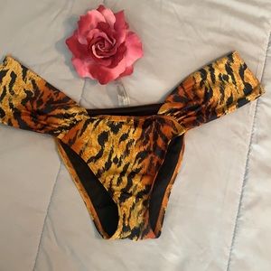 Victoria Secret swim bottoms